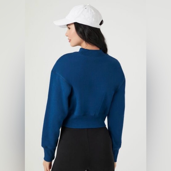 Brand New Navy Blue Aspen Colorado Cropped Sweater NWT - Picture 4 of 4